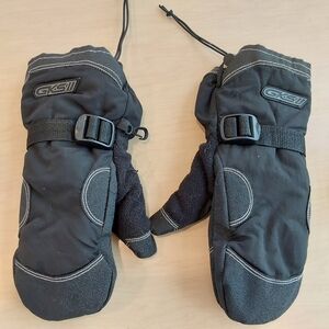 GKS Black Winter Mittens Youth XL